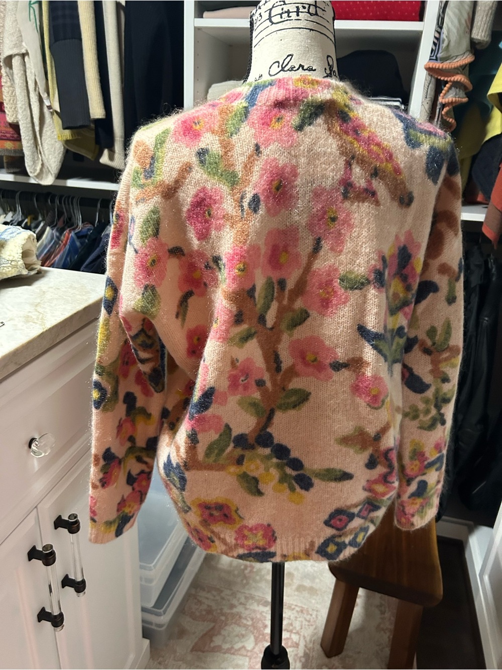Sézane Floral Pink Crewneck Sweater M - Picture 2 of 4